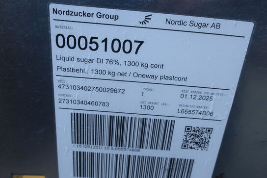 1000 L beholder med indhold