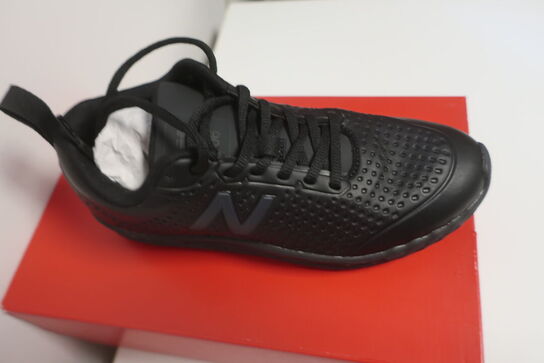 Arbejdssko NEW BALANCE str. 39.5