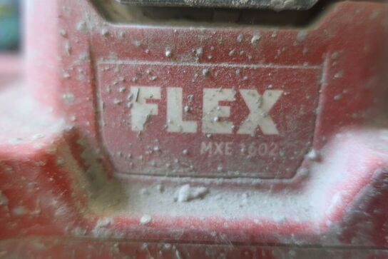 Betonmixer FLEX MXE 1602 med spand og vogn