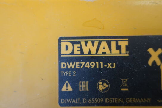 Bordrundsav DEWALT DWE7492 -QS med stastiv