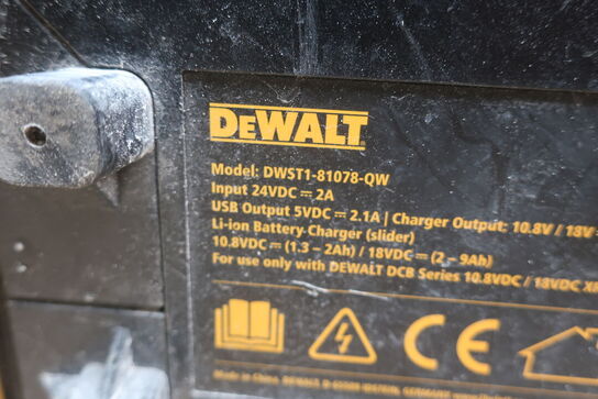 Radio og lader DEWALT DWST1-81078-QW