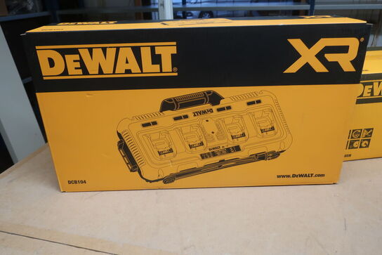 Ladestation DEWALT DCB104