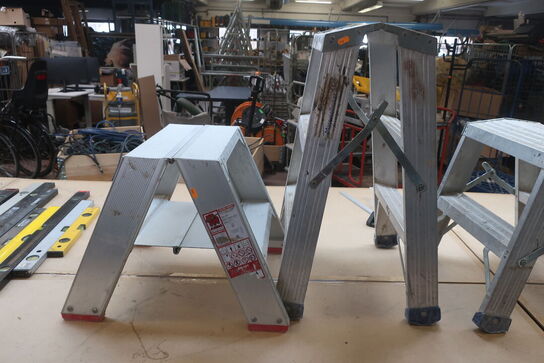 2 stk. stiger MATERIELHUSET og JUMBO