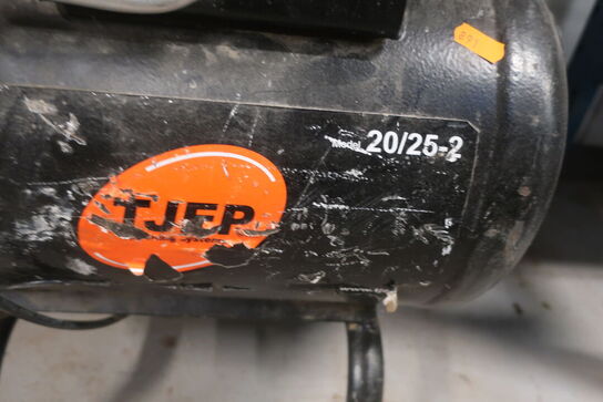 Kompressor TJEP 20/25-2 med slange 