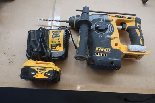 Borehammer DEWALT DCH273