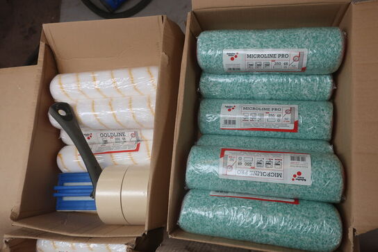 Svampe, maleruller og pensler