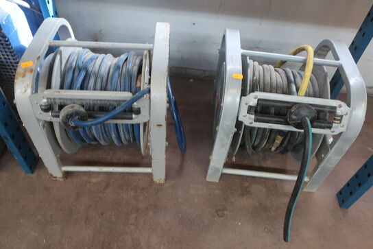 2 stk. hydrauliske slangeopruller til trykluft