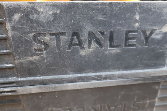 3 sæt arbejdsbukke STANLEY