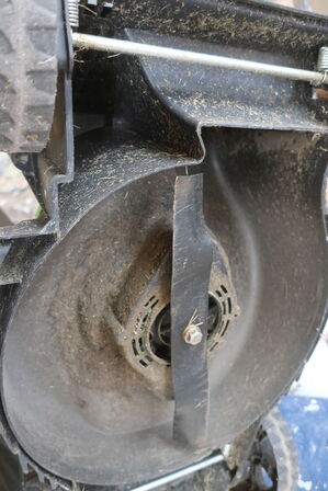 el plæneklipper GARDEN