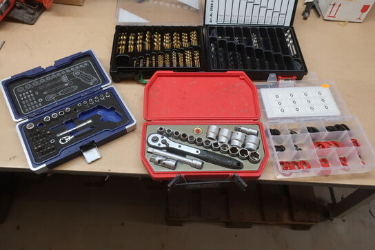 Topnøglesæt,bor og pakninger