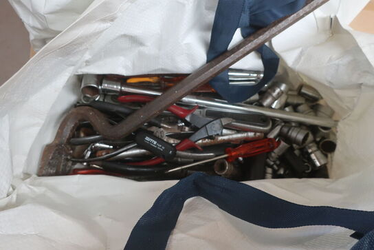 6 poser med div. Værktøj