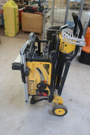 Bordrundsav DEWALT DWE7492 -QS med stastiv