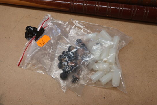 4 stk.billardkøer, med tilbehør 