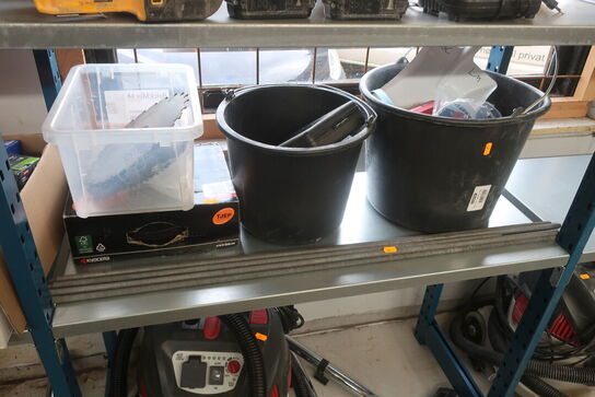 Div. Skruer, gevindstænger, klinger m.m.