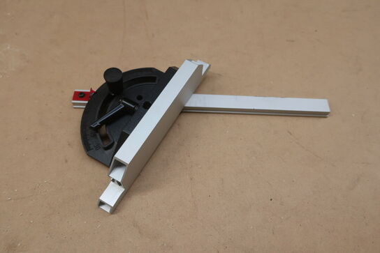 Bordrundsav DEWALT DWE7485 - QS med stativ