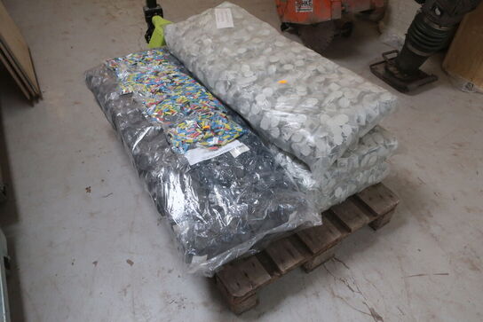 15.000 stk. nivelleringssystem til fliser 1 og 1,5 mm