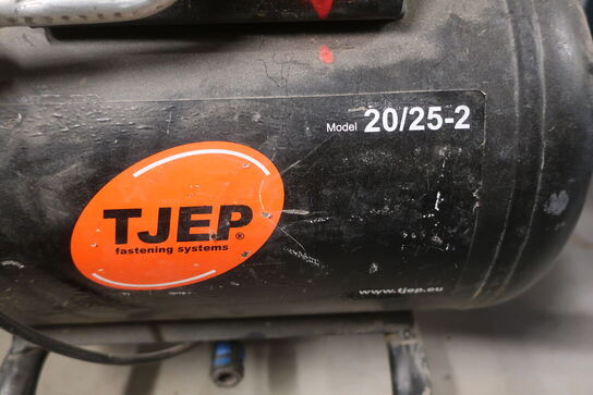 Kompressor TJEP 20/25-2 med slange 