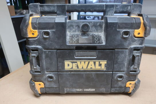 Radio og lader DEWALT DWST1-81078-QW