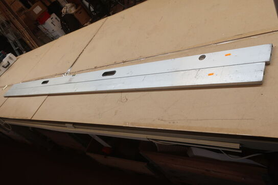 2 stk. retteskinner SVALK