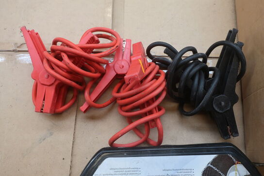 Jumpstarter, kæder, kabler og tyverisikring til anhængertræk