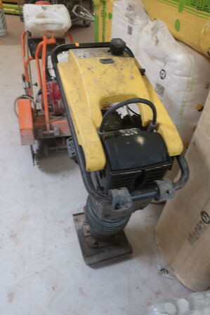 Jordlopper WACKER BS 60-4