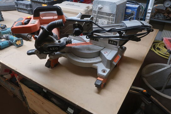 Kap/geringssav AEG PS 254 L