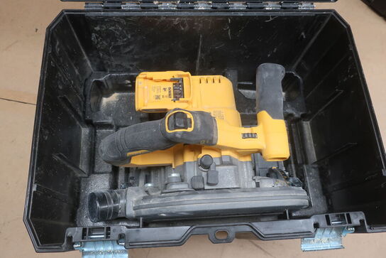 Rundsav DEWALT DCS520
