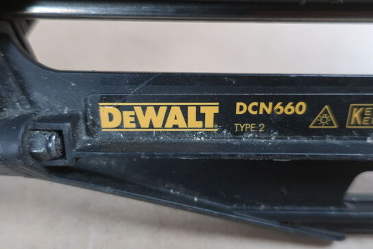 Dykkerpistol DEWALT DCN660