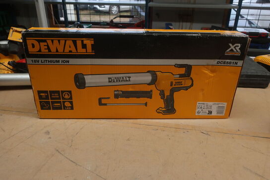 Fugepistol DEWALT DCE581N