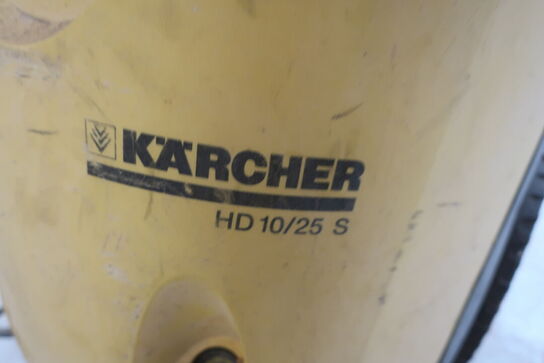 Højtryksrenser KÄRCHER HD 10/25 S med slange
