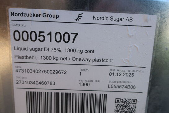 1000 L beholder med indhold