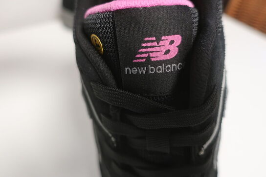 Sikkerhedssko NEW BALANCE str. 43