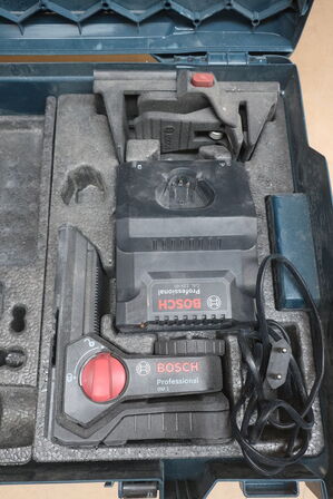 Linjelaser BOSCH GLL 3-80 CG