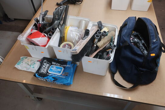 Fugepistoler, spartler,koste m.m.