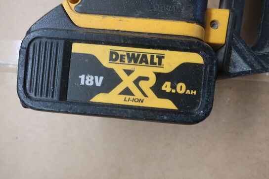 Sømpistol DEWALT DCN660