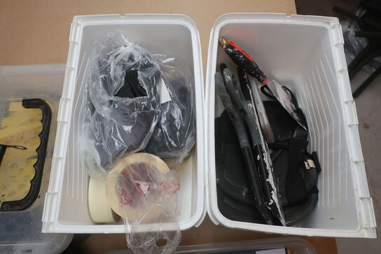 Kiler, værktøj, spandevogn m.m.