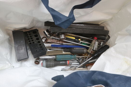 6 poser med div. Værktøj