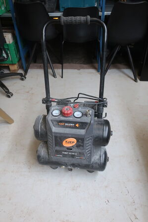 Kompressor TJEP 17/15-2