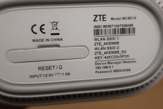 Router ZTE MC801A
