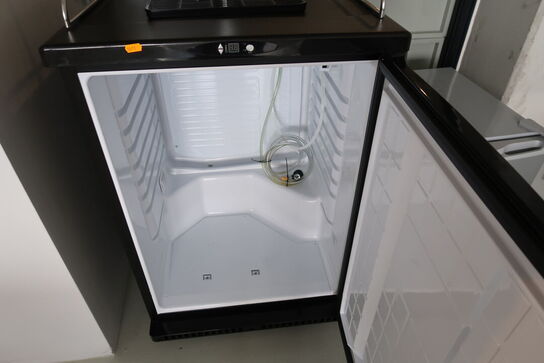 Køleskab med taphane MANGROVE JACKS KEGERATOR