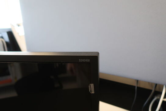 2 stk. computerskærme SAMSUNG S24E450, dockingstation LENOVO ThinkPad