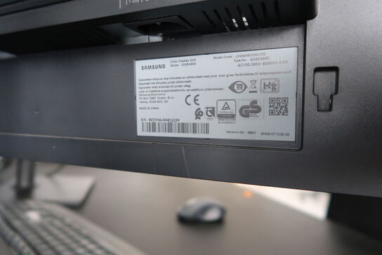 2 stk. computerskærme SAMSUNG S24E450, S23C450, dockingstation LENOVO Thinkpad, tastatur, mus