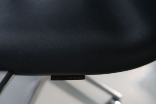 Kontorstol OXFORD lav ryg af Arne Jacobsen