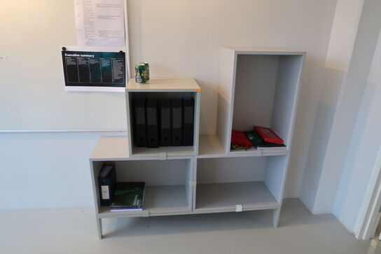 Reolsystem MUUTO Stacked uden indhold