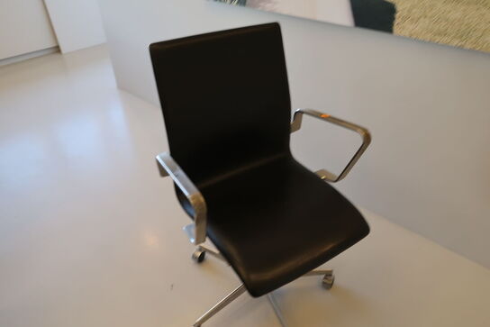 Kontorstol OXFORD lav ryg af Arne Jacobsen