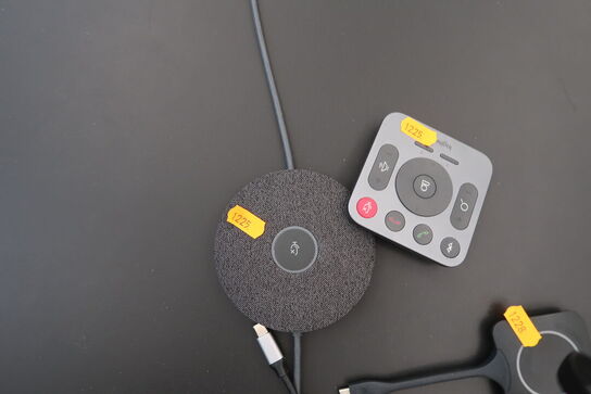 Konferencetelefon LOGITECH med højtalere og fjernbetjening