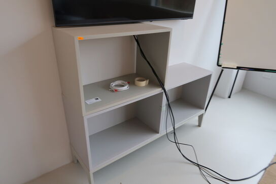 Reolsystem MUUTO Stacked uden indhold