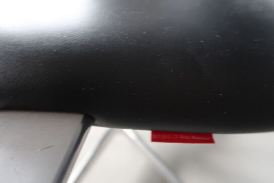 Kontorstol OXFORD lav ryg af Arne Jacobsen