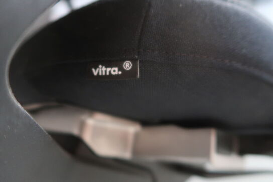 Kontorstol VITRA ID Mesh af Antonio Citterio