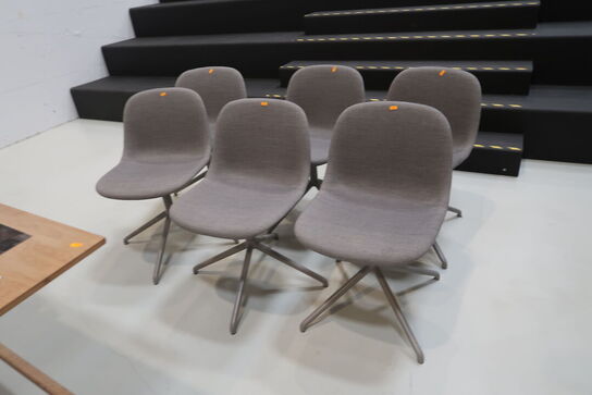 6 stk. mødestole MUUTO Fiber Swivel